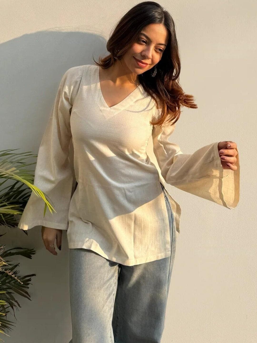 SAANVRA V-Neck Flared Sleeves Kurti