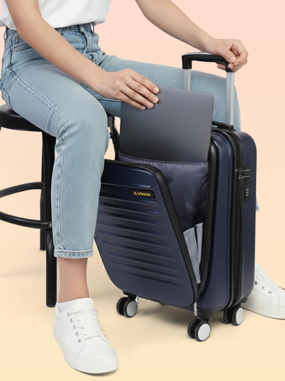 WROGN Unisex Kangaroo Hard Shell Cabin Trolley Suitcase 38L