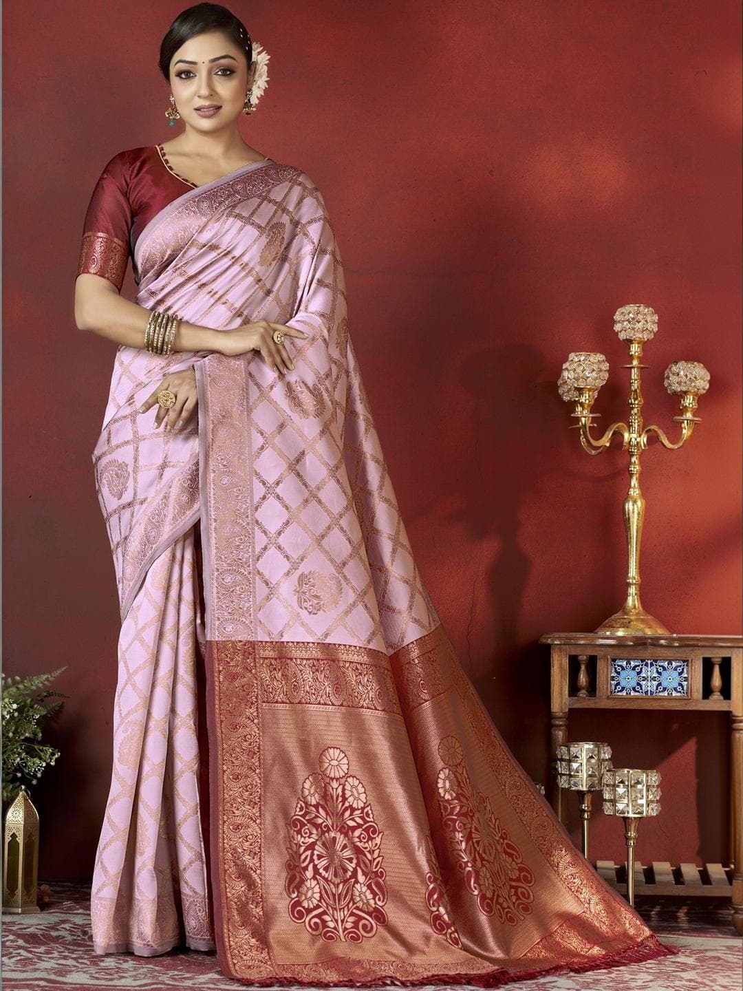 SZN Ethnic Motifs Zari Silk Blend Heavy Work Banarasi Saree