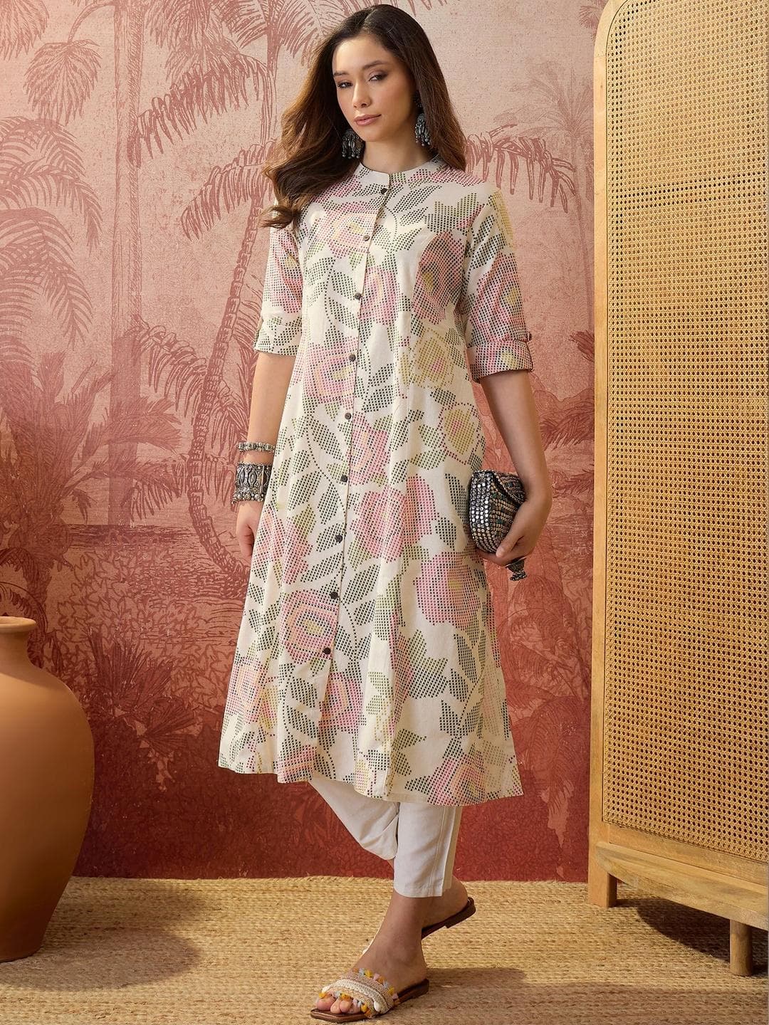 Sangria Women Printed Mandarin Collar Kurta
