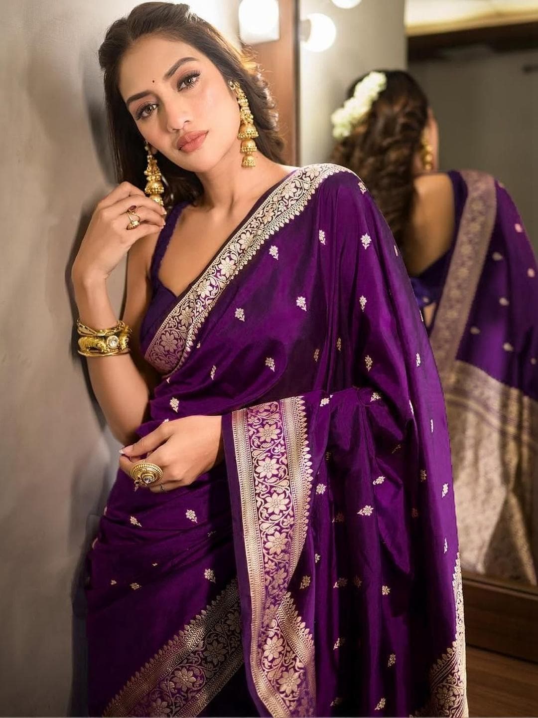 Shriyangan Woven Design Zari Art Silk Heavy Work Kanjeevaram Saree