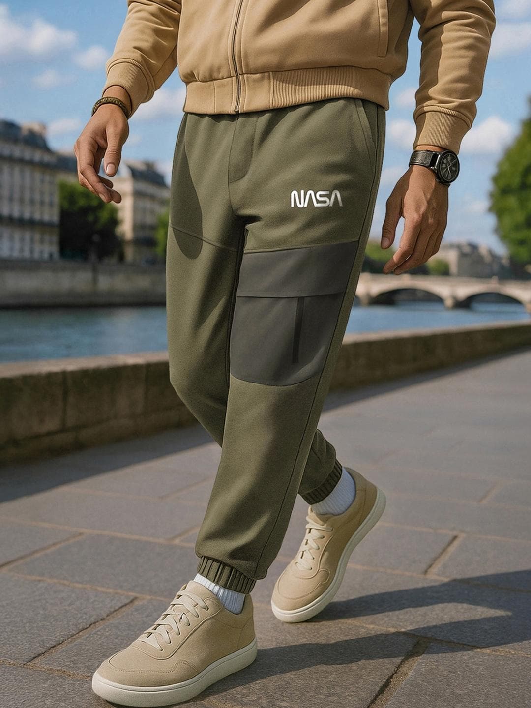 Bewakoof Men Winter Nasa Typography Oversized Fit Joggers