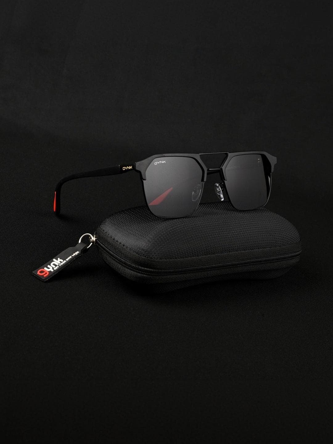 GYNK Men Black Lens & Black Square Sunglasses with