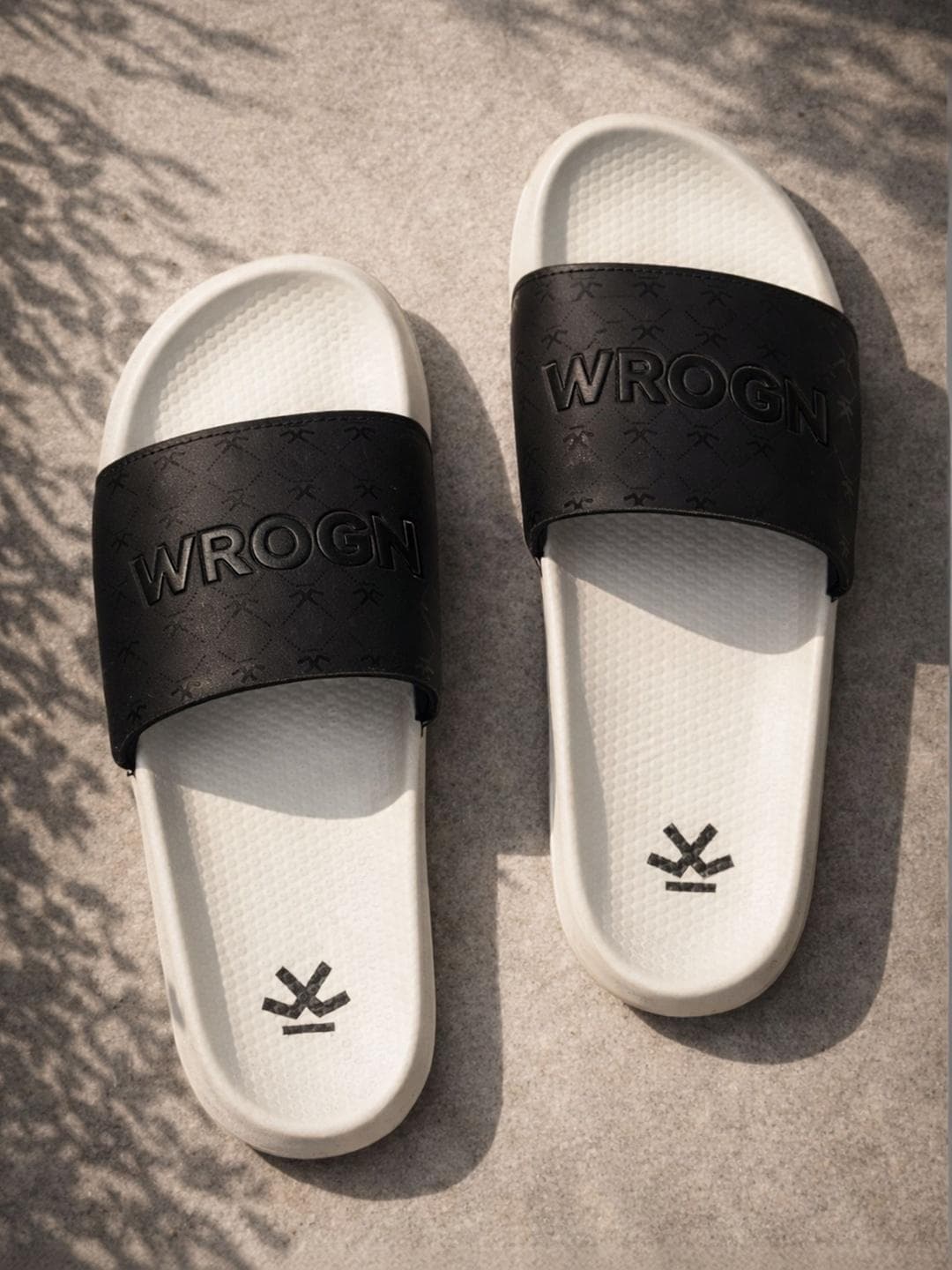 WROGN Men Printed Sliders