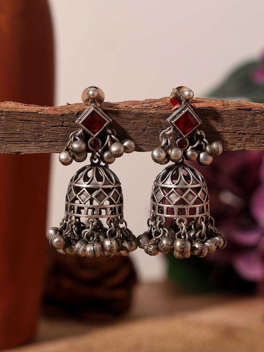 VENI Geometric Jhumkas Earrings