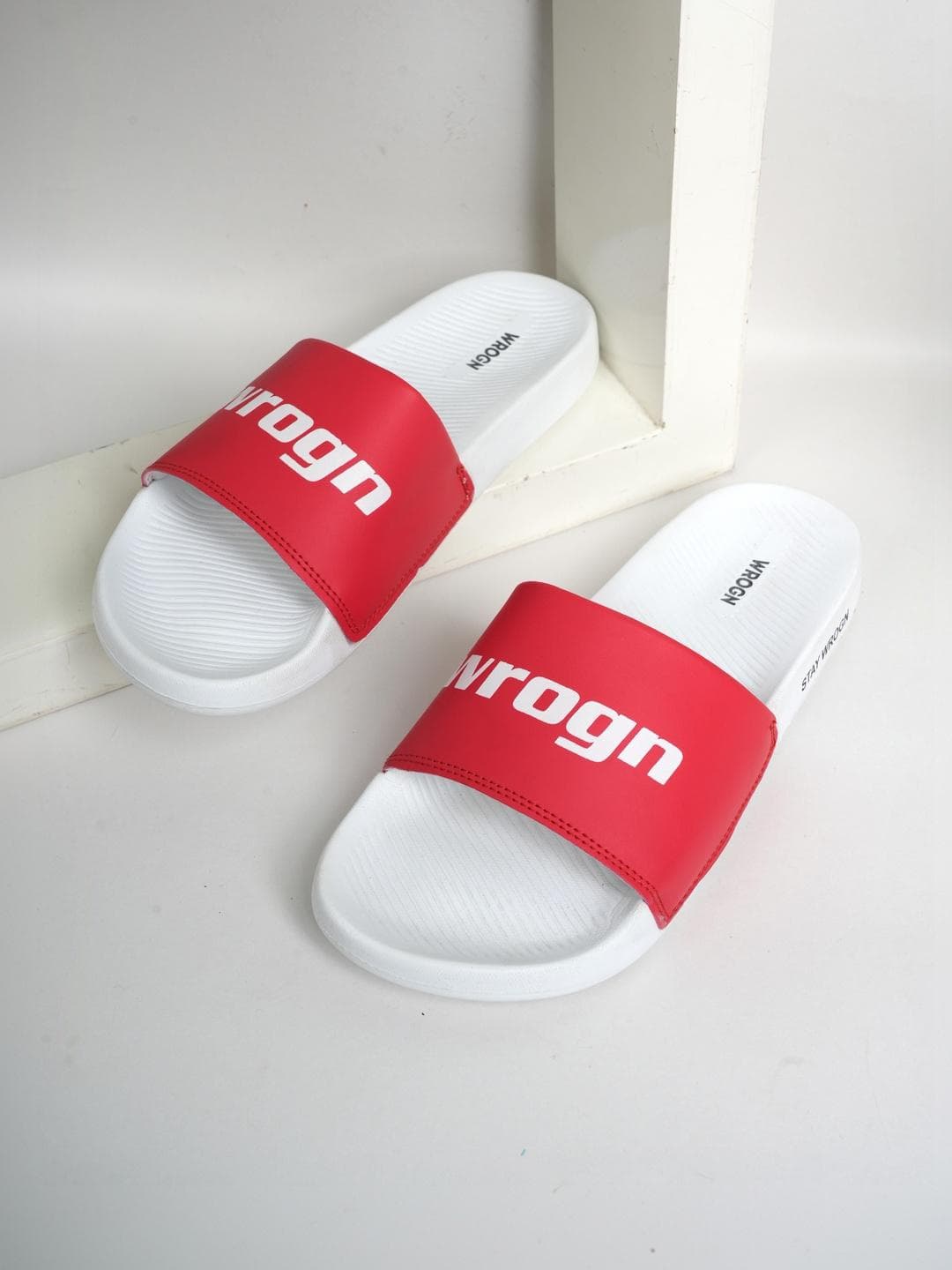 WROGN Men Printed Sliders