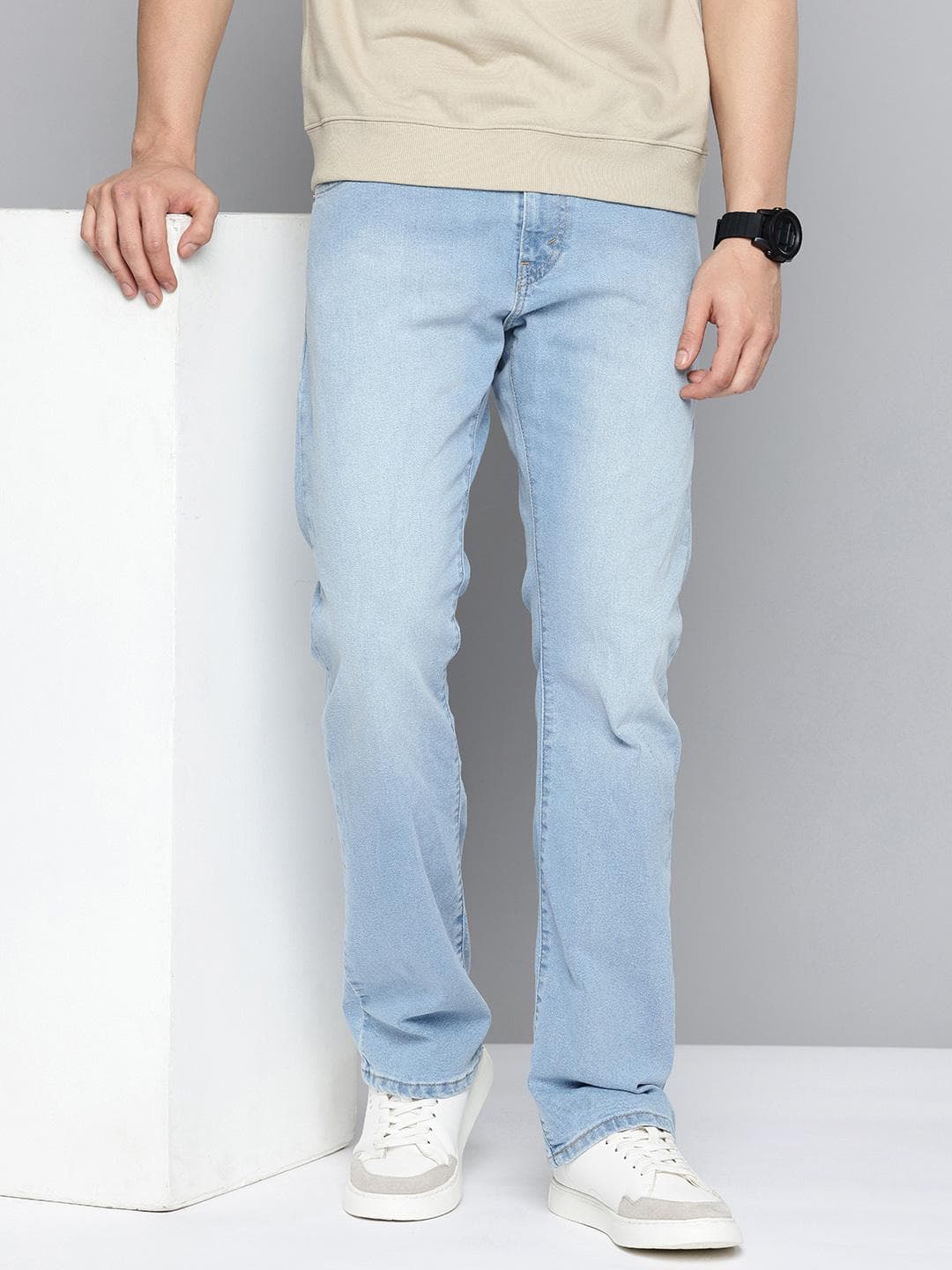 Levis Men 517 Bootcut Fit Light Fade Jeans