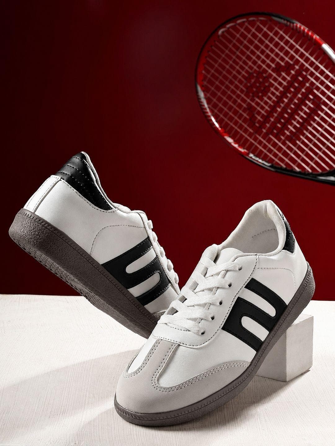 TRASE Women Colourblocked Sneakers