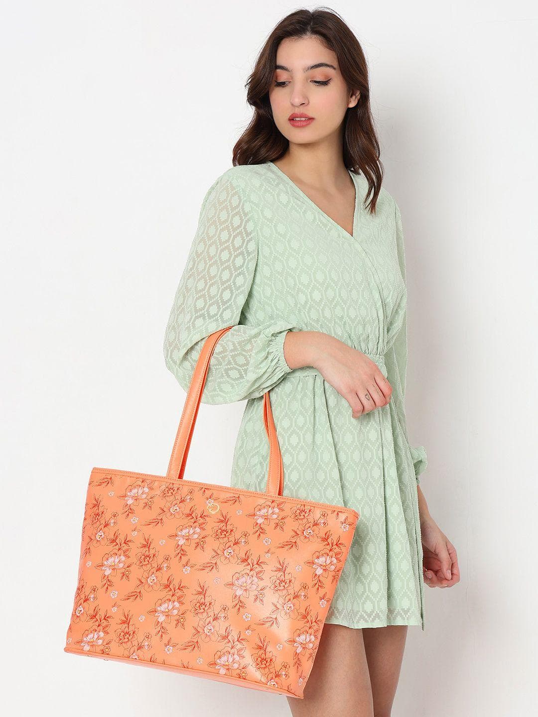 Caprese Snow Women Coral Large Tote Bag