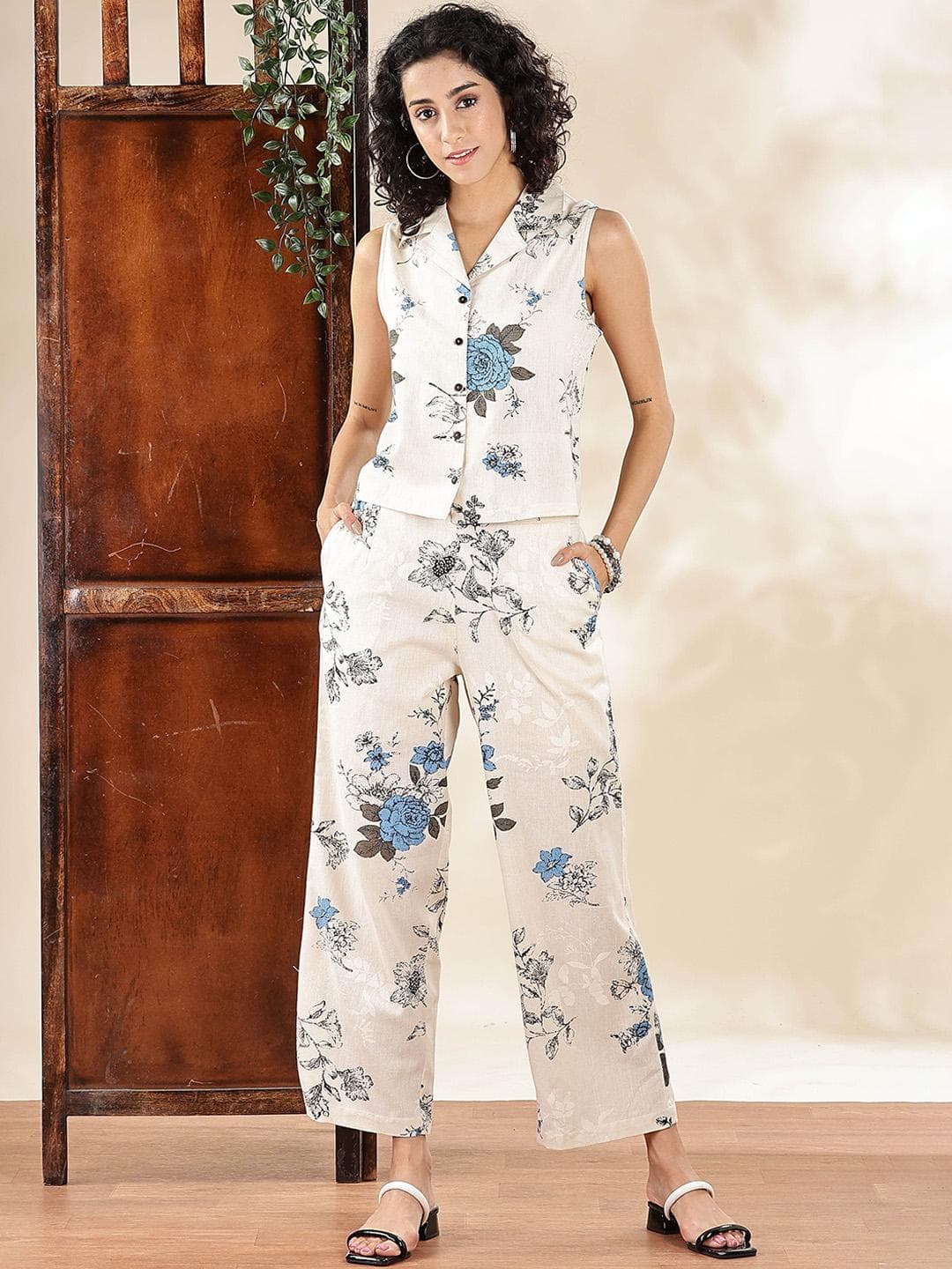 Anouk Printed Notched Lapel Collar Pure Cotton Top With Palazzos
