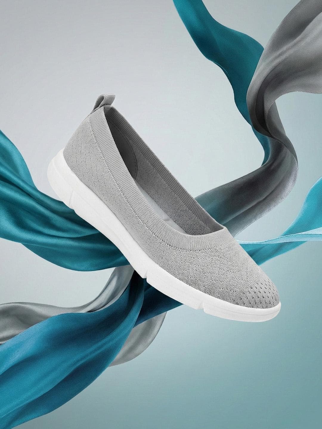 Buy HRX By Hrithik Roshan Women Walking Shoes - - Footwear for Women