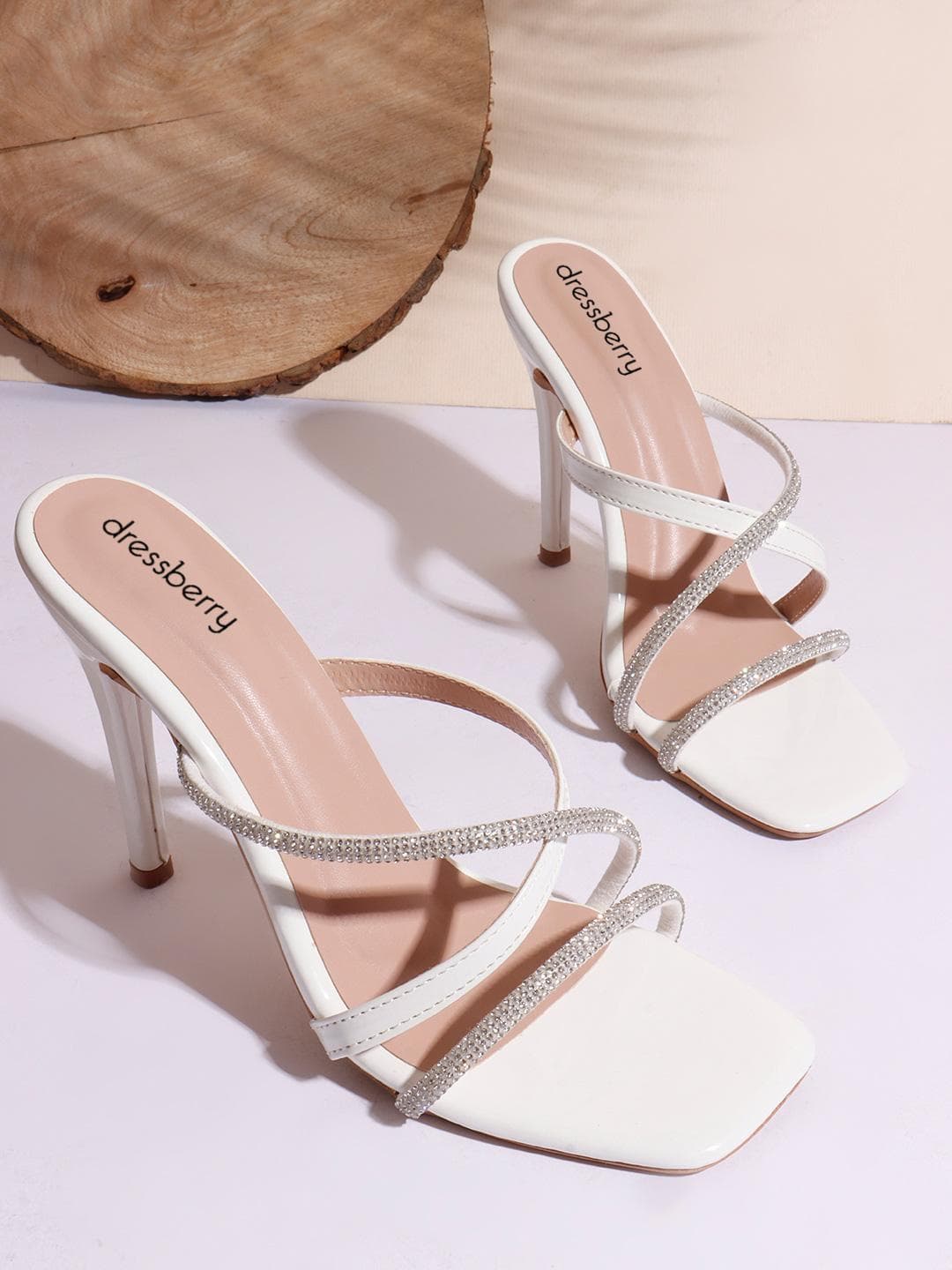 DressBerry Women Embellished Ethnic Slim Heeled Sandals