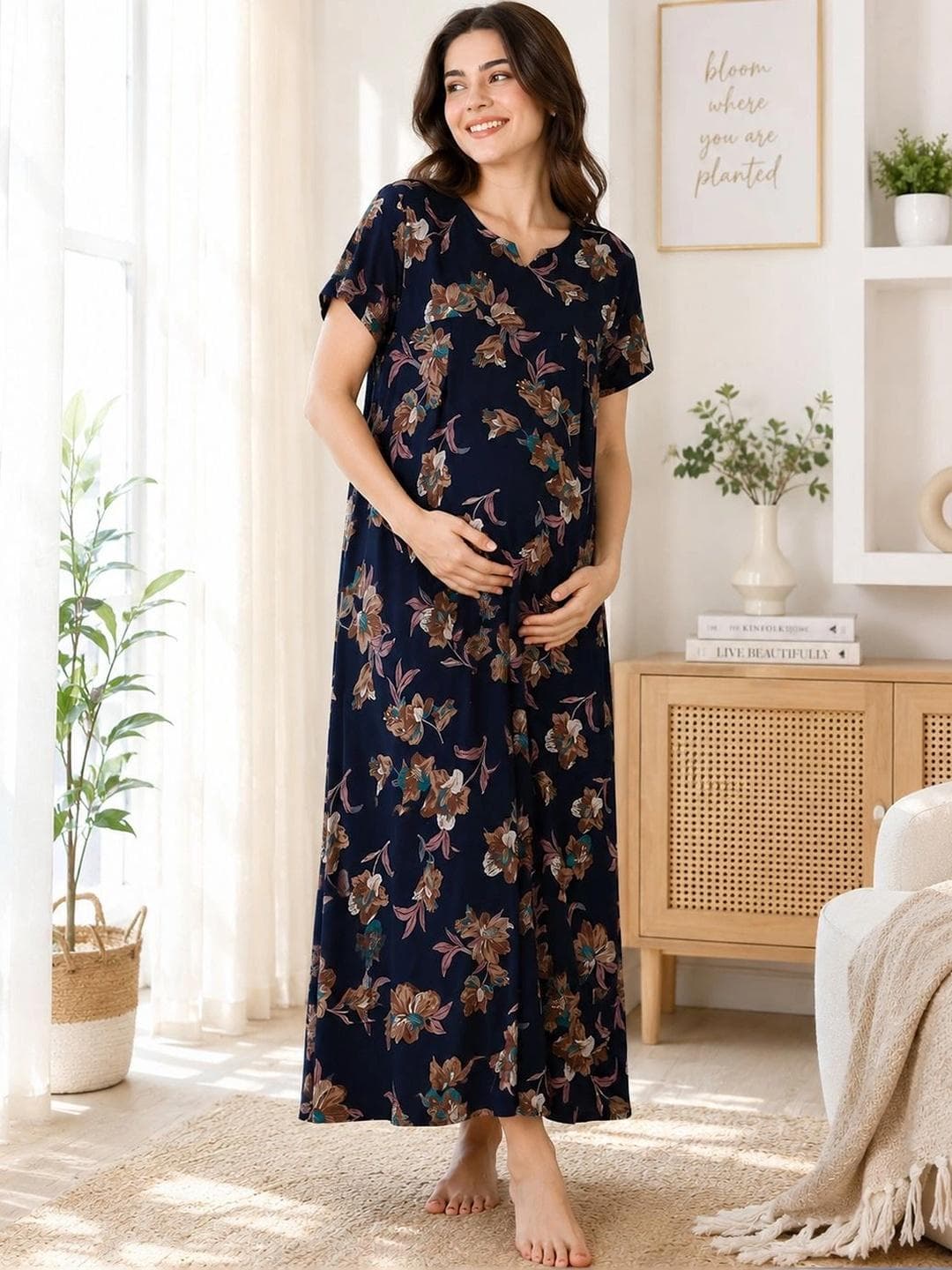 MomToBe Women Printed Maternity Maxi Nightdress