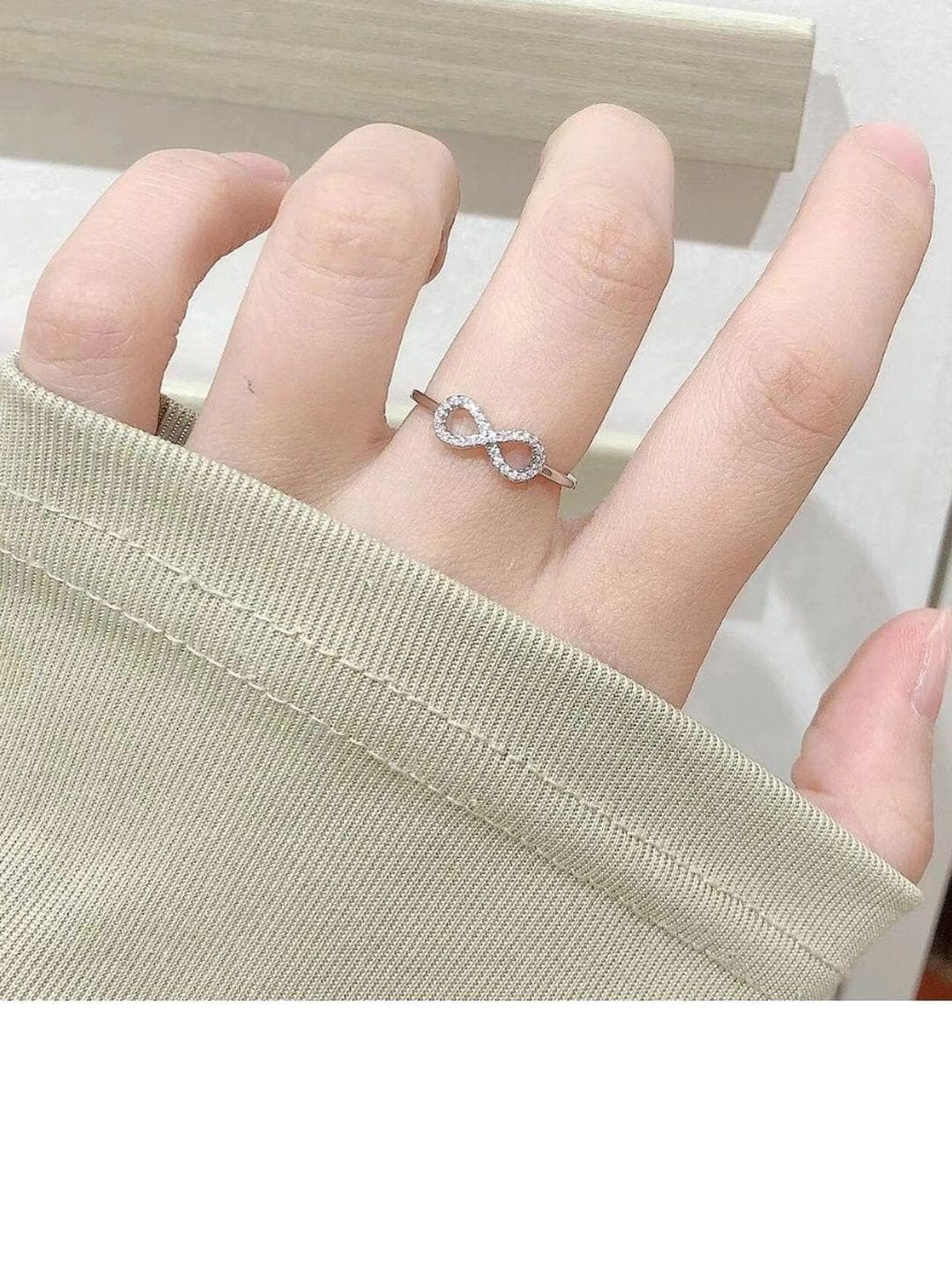 SALTY Artificial Stones Studded Finger Silver Adjustable Ring