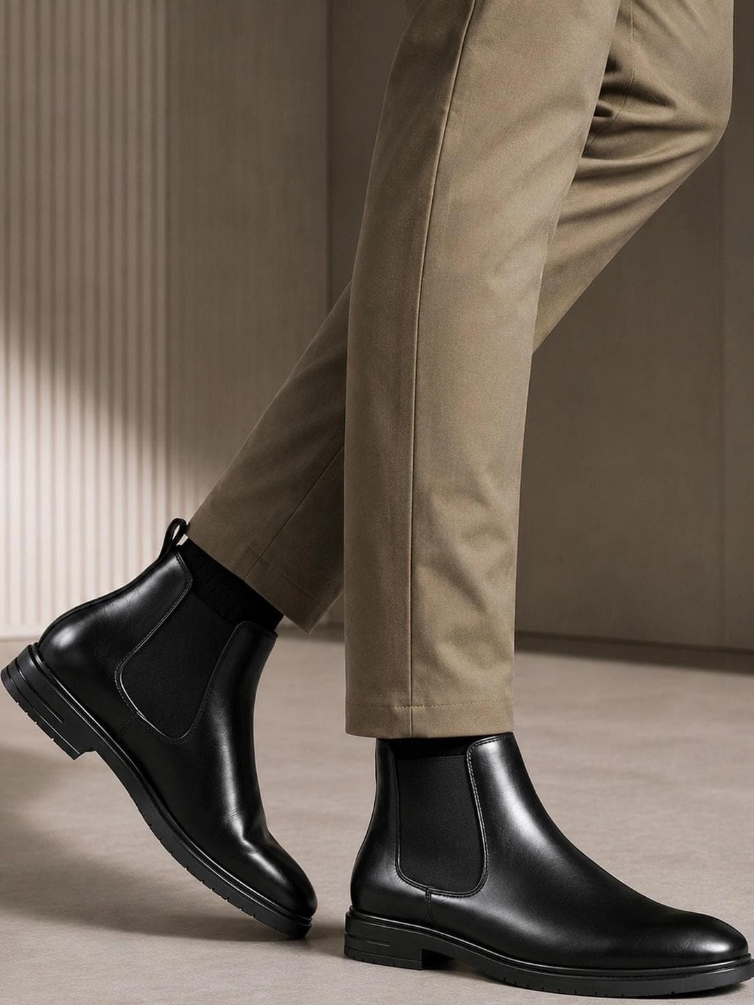 Layasa Men Chelsea Boots