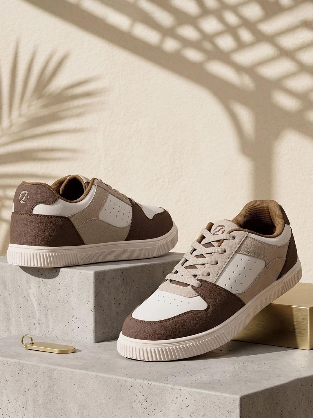 Bata Men Colourblocked Round Toe Lace-Ups Sneakers