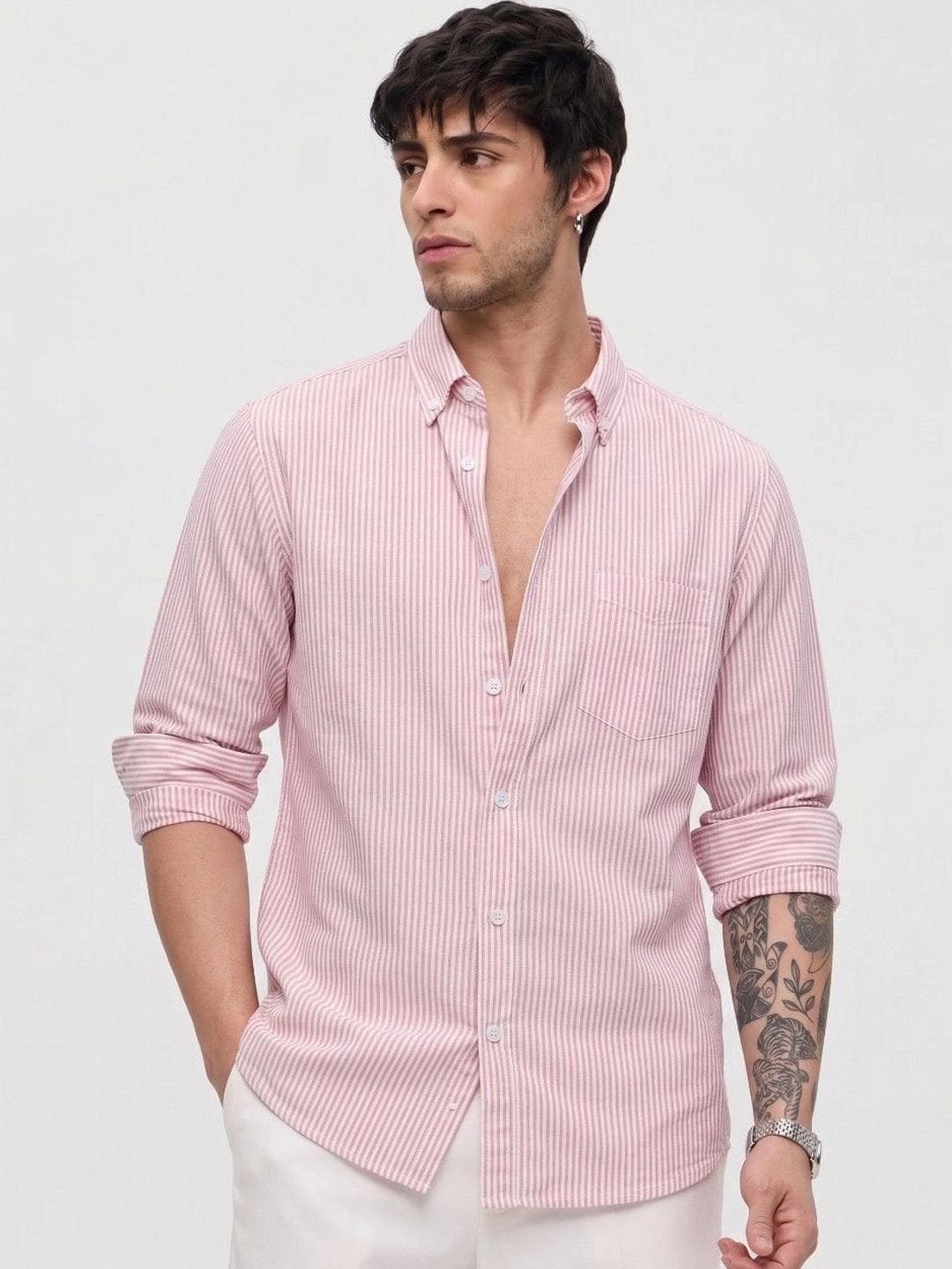 OQUENT Men Standard Striped Casual Shirt