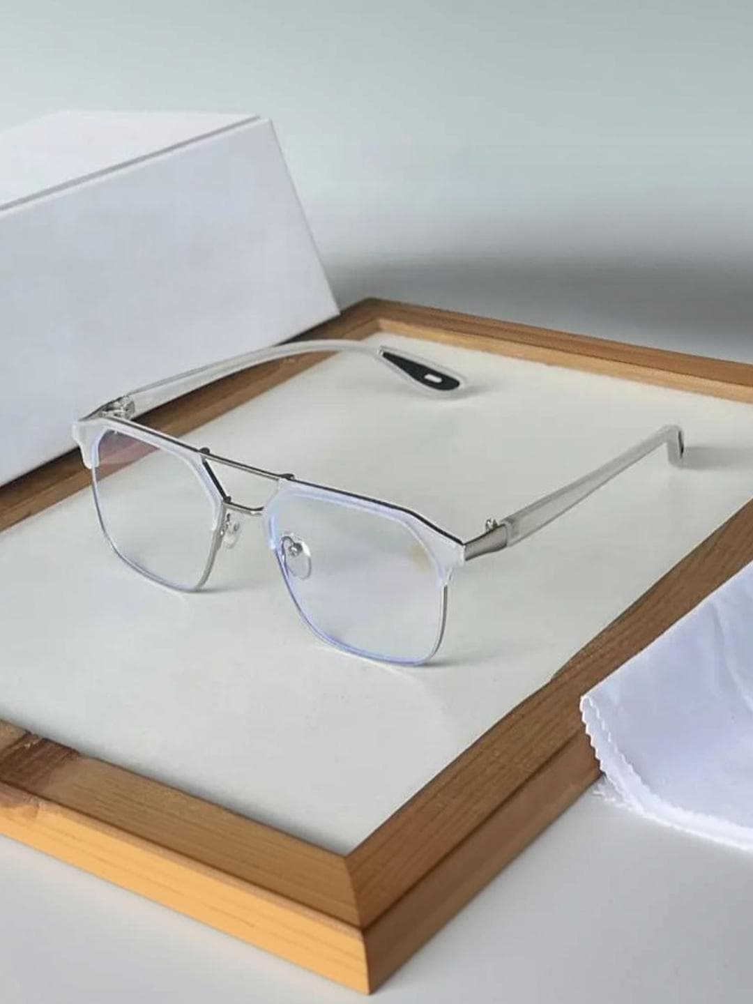 SPADEACES Men Clear Lens & Silver-Toned Square Sunglasses with