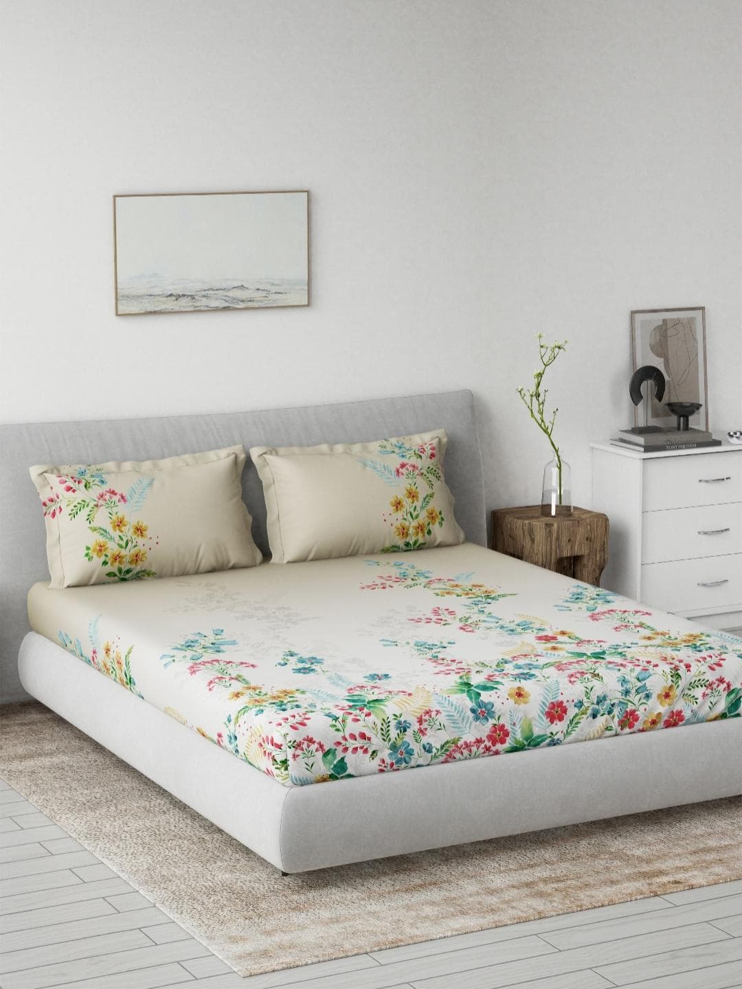 DDecor Red & Cream Printed Pure Cotton 144 TC King Bedsheet Set 2.29m x 2.74m