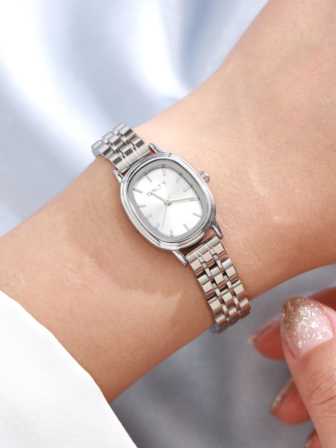 Buy SALTY Women Women Snow Dial Timeless Analogue Watch WT S 0009 S WH - - Accessories for Women