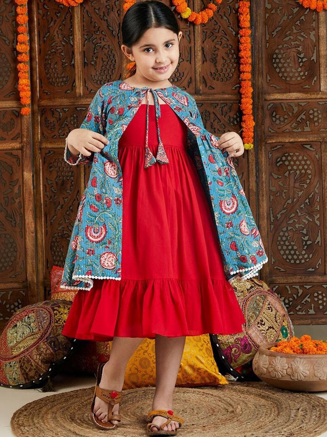 VASTRAMAY Girls Red & Blue Kalamkari Anarkali