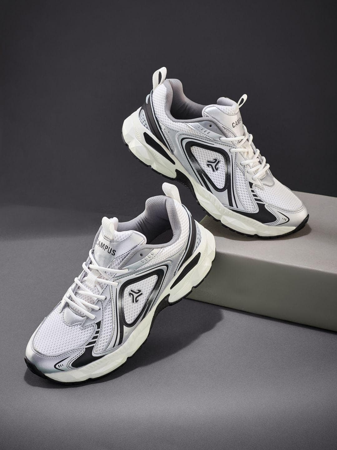 Campus ENCore Sneakers Men Colourblocked Sneakers