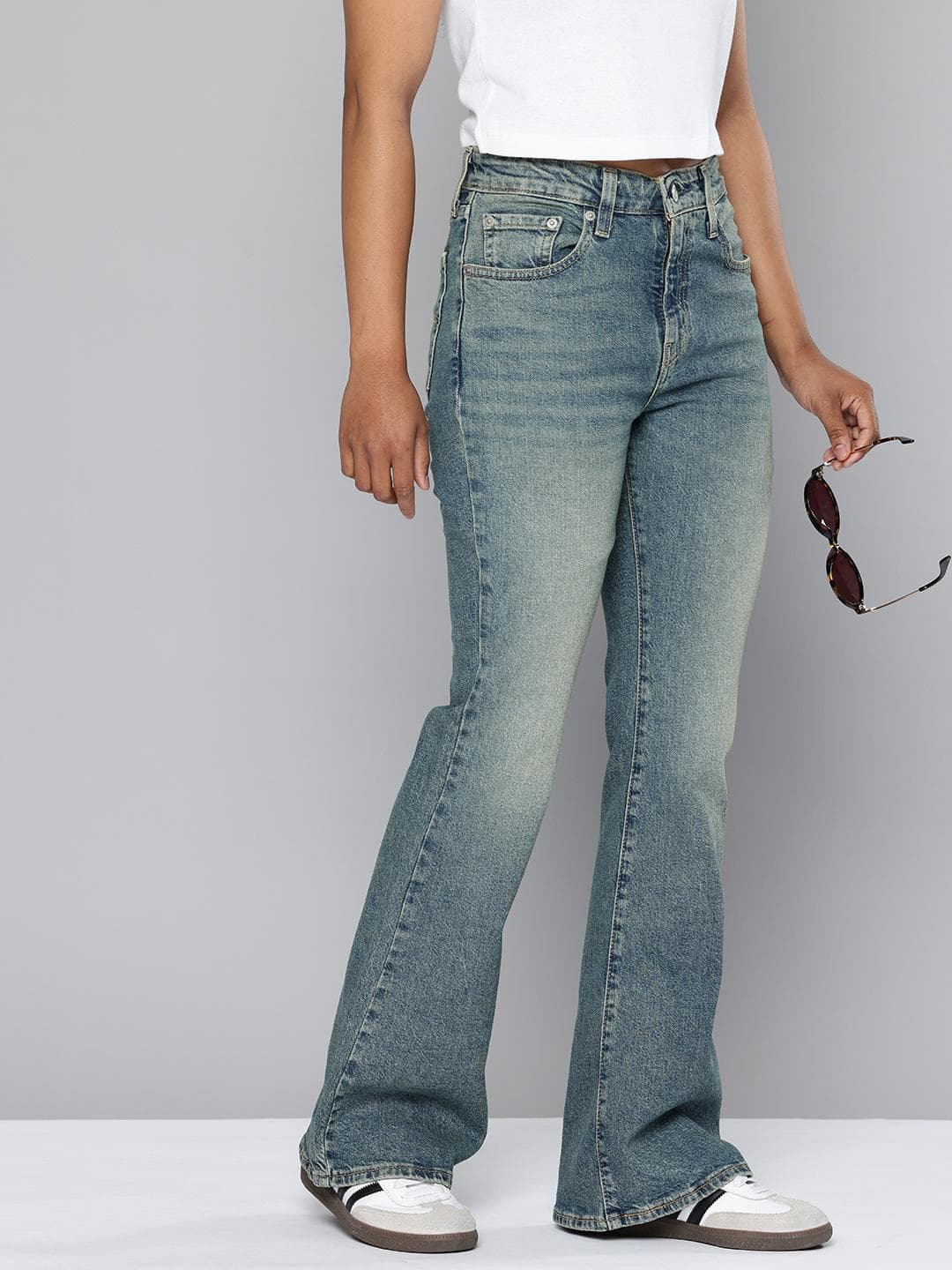 Levis Women 726 Flared Fit High-Rise Heavy Fade Stretchable Jeans