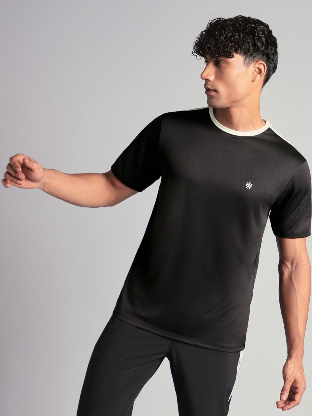 CULT Men's Black Hyper Training T-shirt