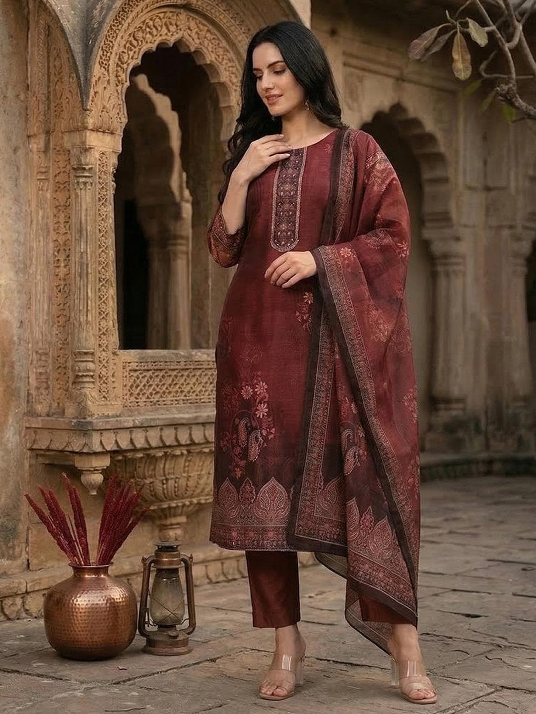 Varanga Women Woven Design Regular Kurta with Trousers & With Dupatta