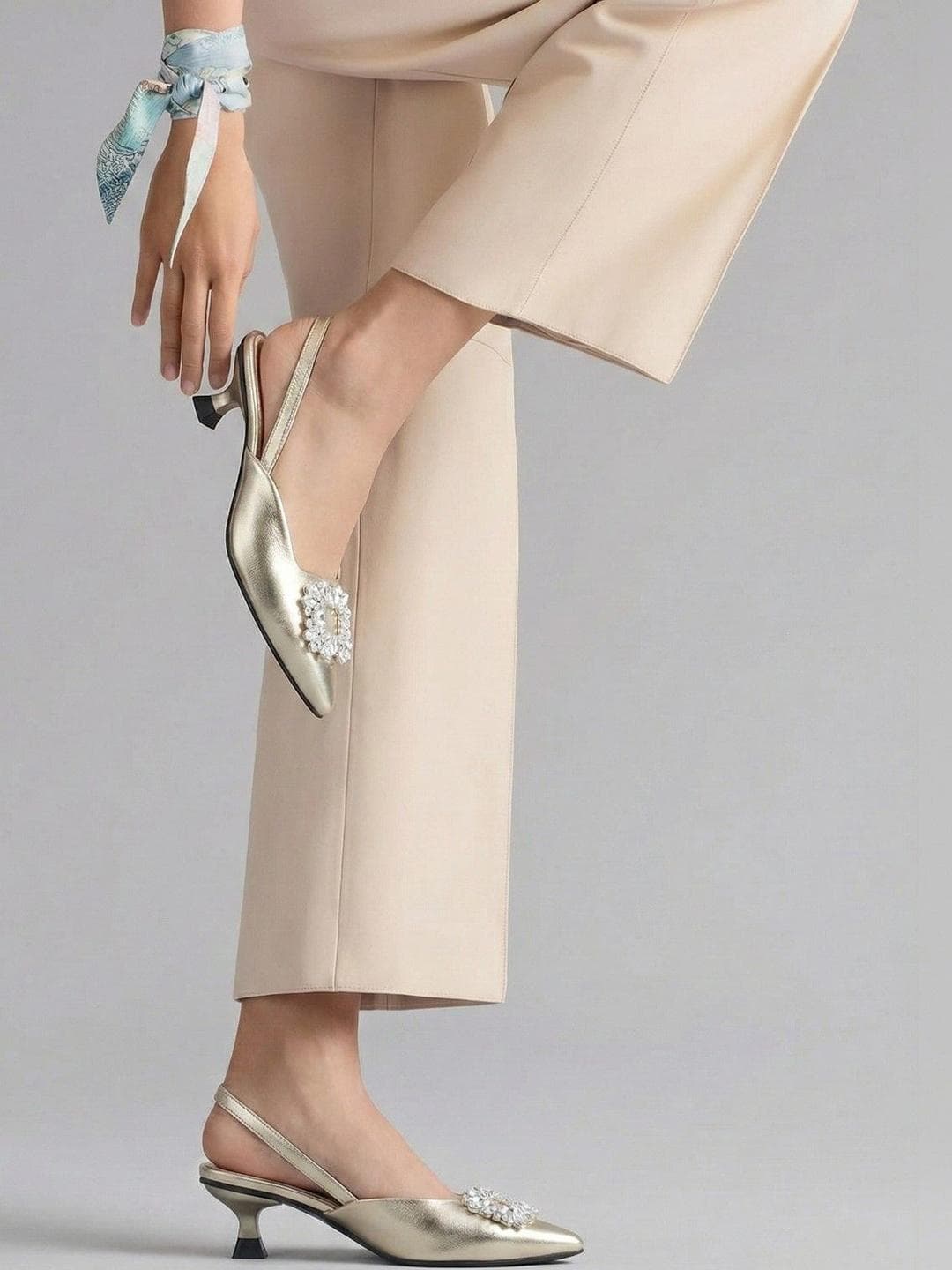 AVIVASTYLE Suede Western - Embellished Kitten Pumps