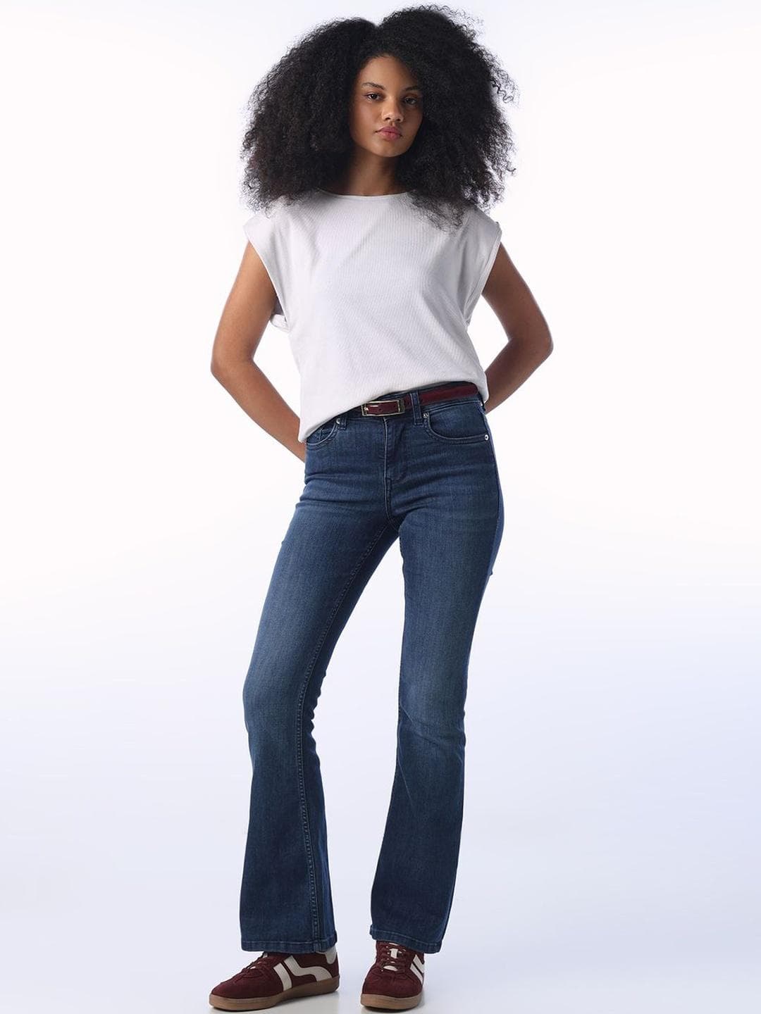 ONLY Women's Solid Flared High-rise Blue Jeans