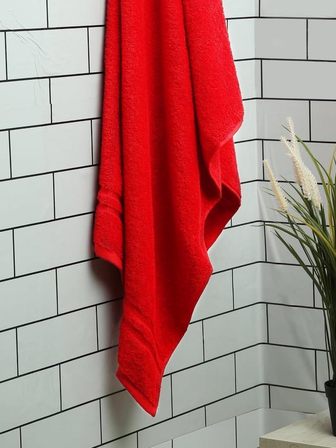 Buy Welspun Red 1 Cotton 380 GSM Bath Towel - - Home for Unisex