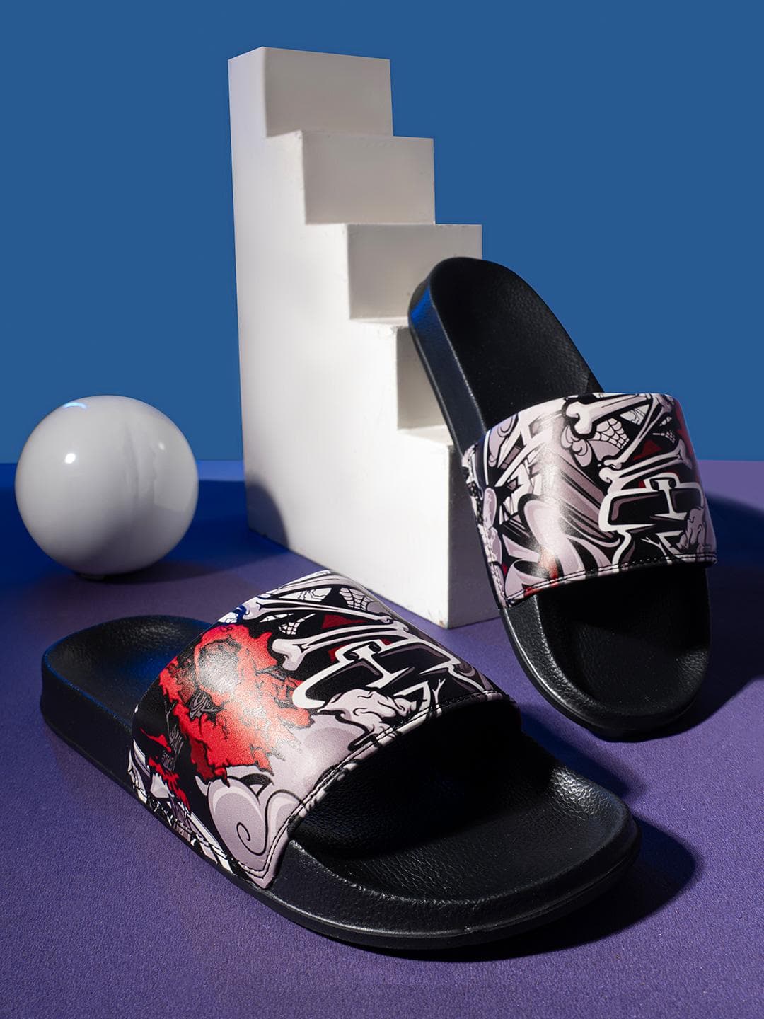 ARVAN Men Printed Sliders