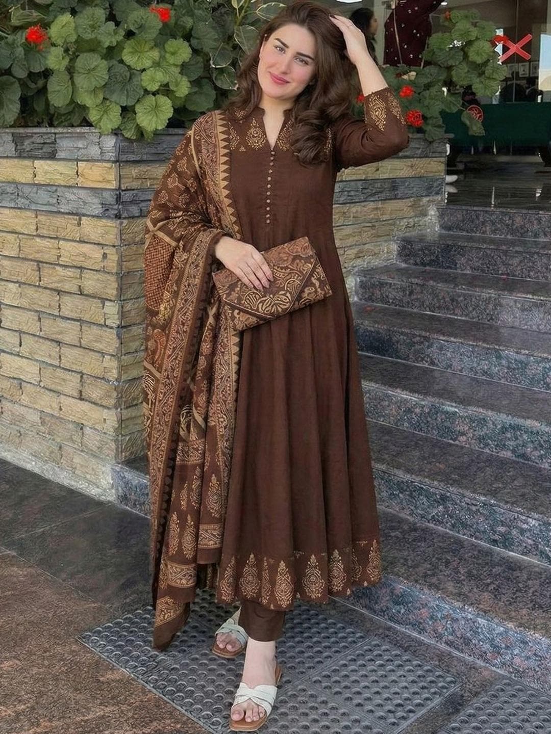 SZN Women Ethnic Motifs Printed Regular Kurta with Trousers & With Dupatta