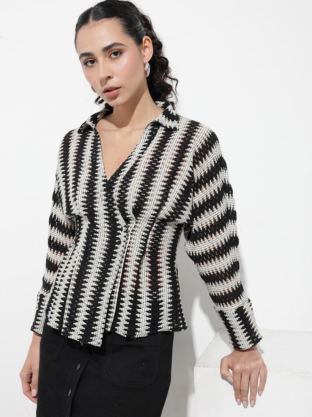 Roadster Striped Pure Cotton Cuffed Sleeves Shirt
