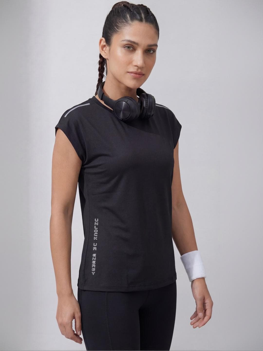 HUMAN SPIRIT Women Extended Sleeves Training Tshirts