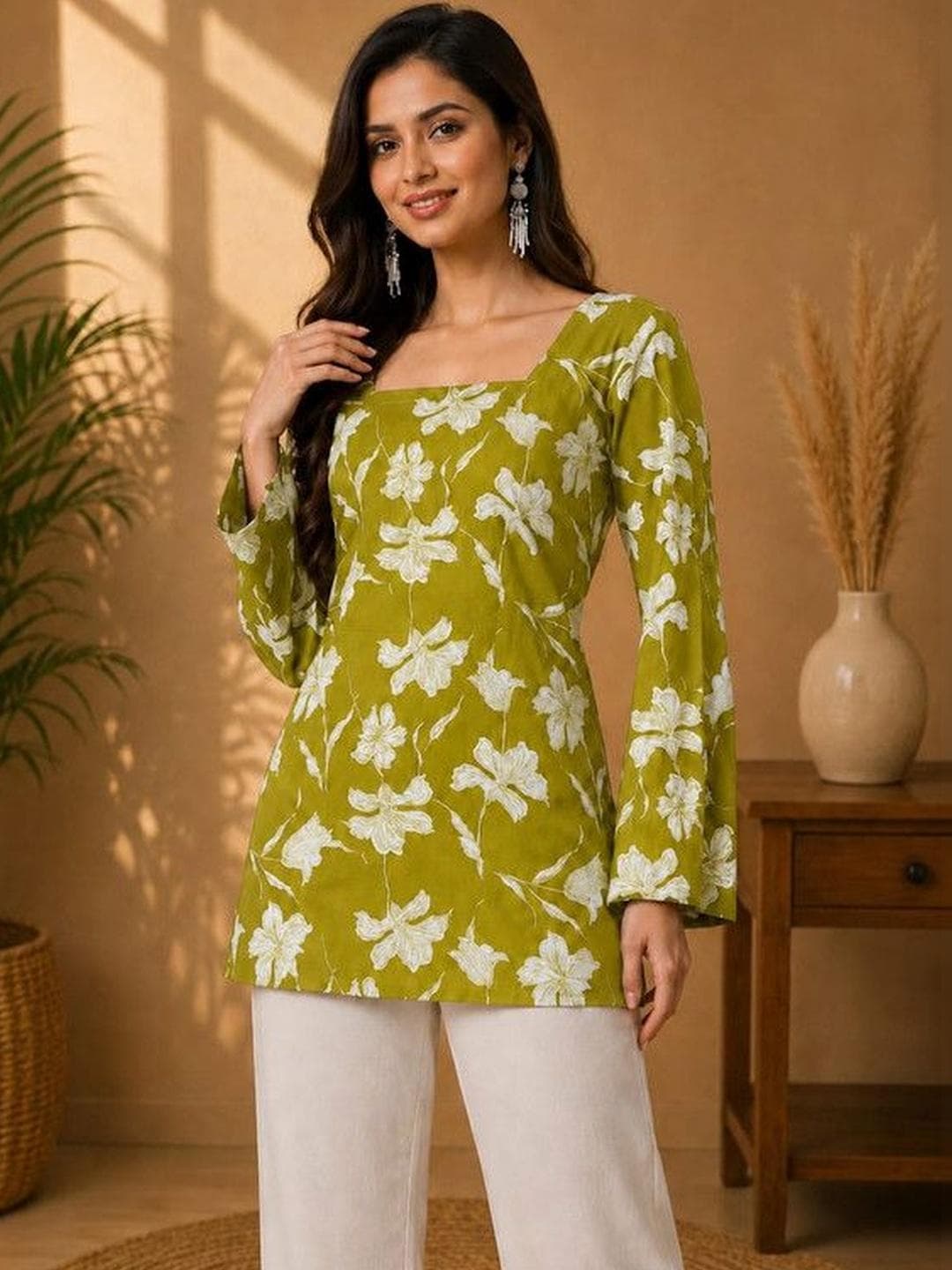 ALENJAN Floral Printed Square Neck Flared Sleeves Kurti