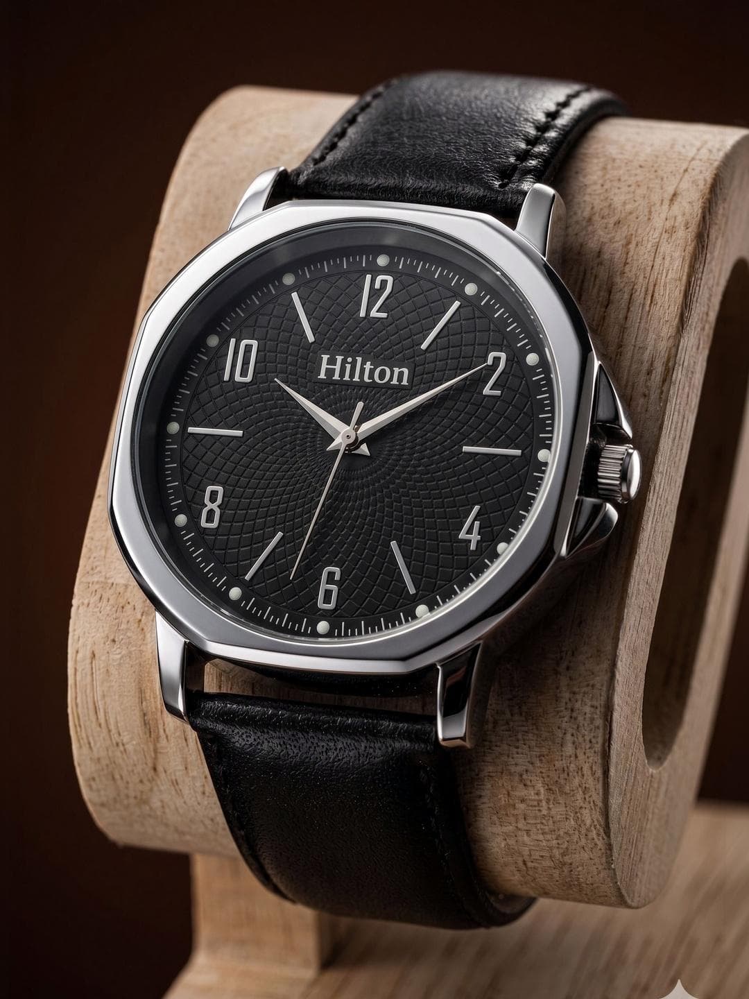 VIRAKTI Men Brass Dial & Leather Straps Analogue Watch MEN-27-BLACK VIR