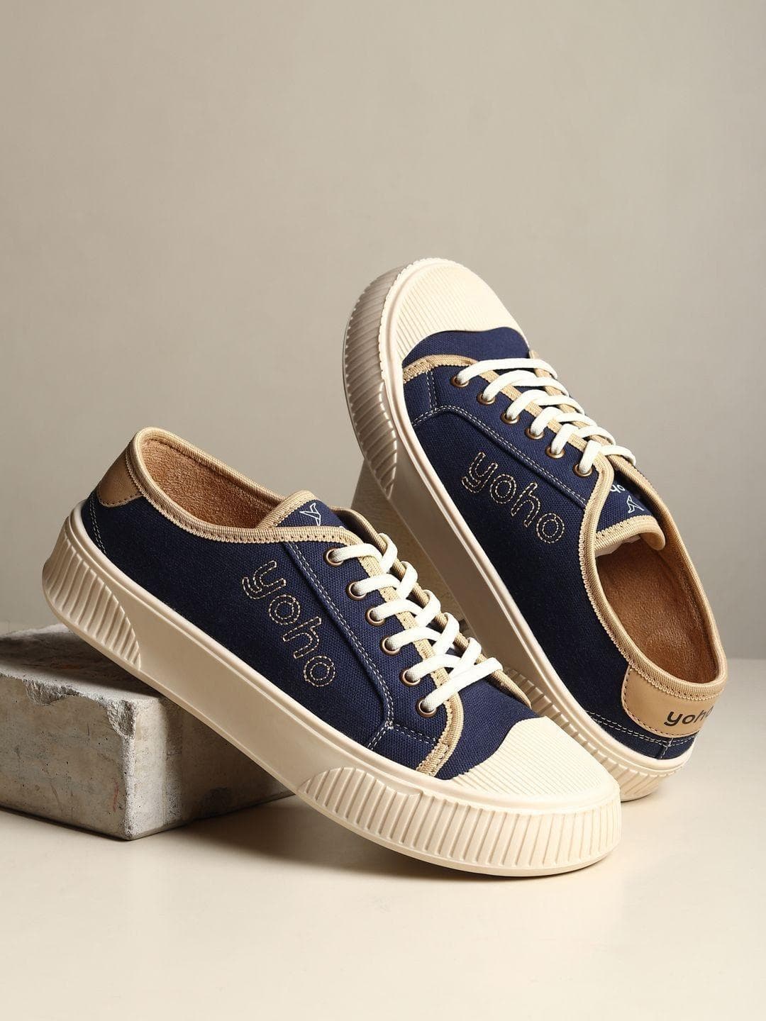 yoho Women Canvas 109 Lace-Up Canvas Sneakers
