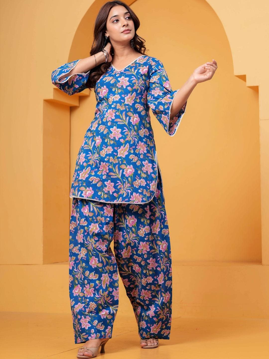 KALINI Women Floral Printed Regular Pure Cotton Kurta with Patiala
