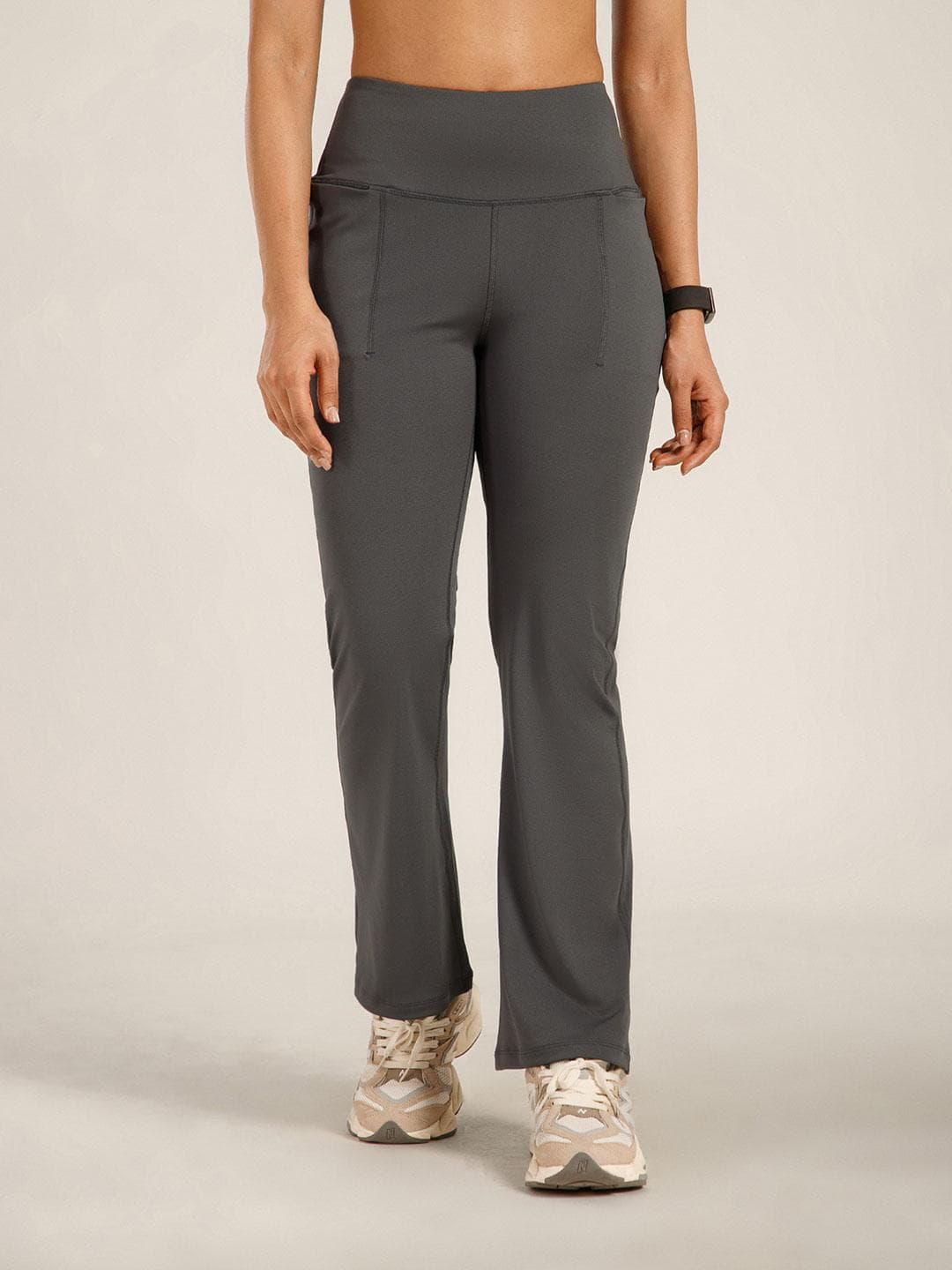 ATHLISIS Women Ribbed Flared Yoga Pants