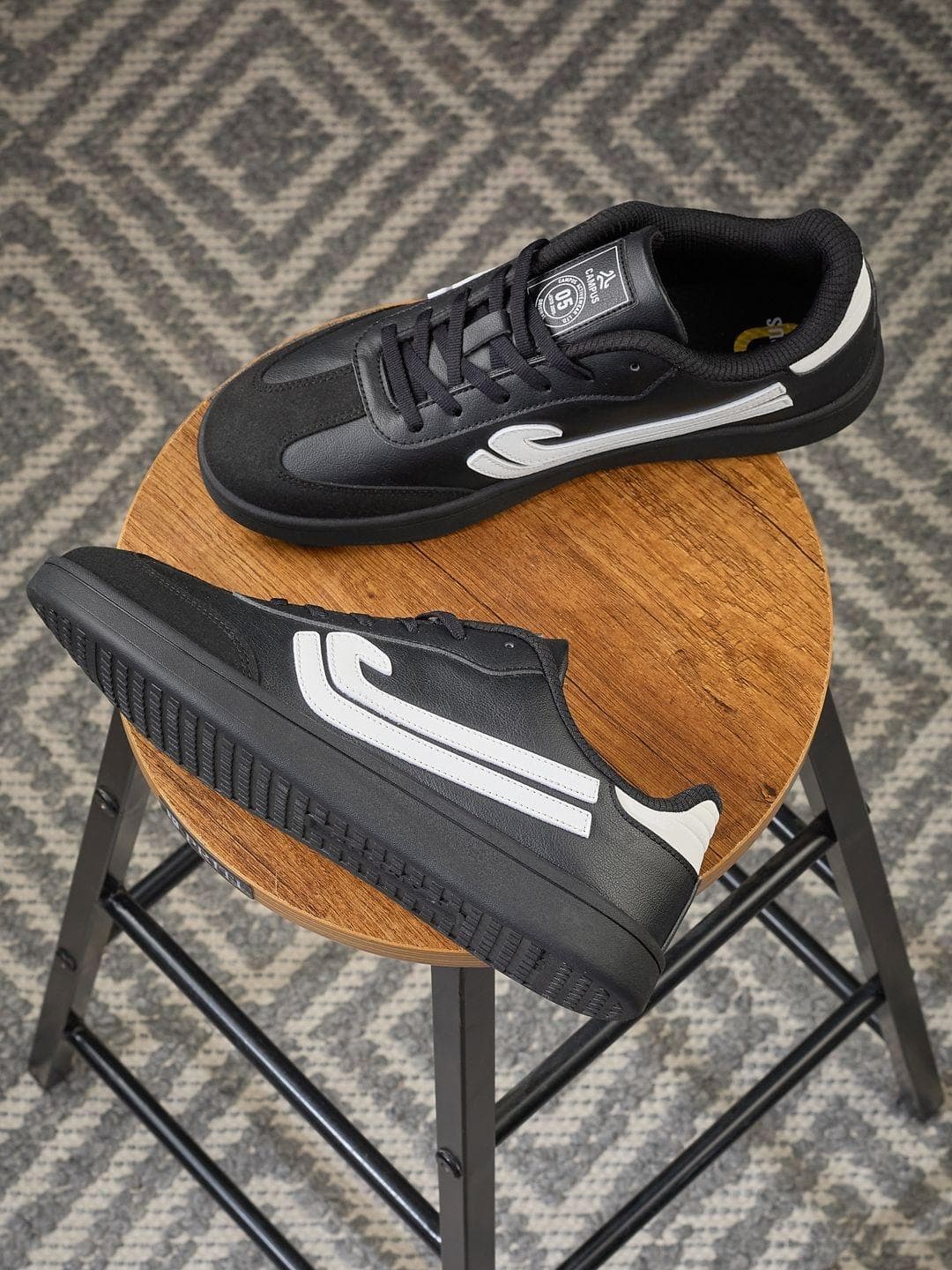 Campus ROLIM Men Colourblocked Sneakers