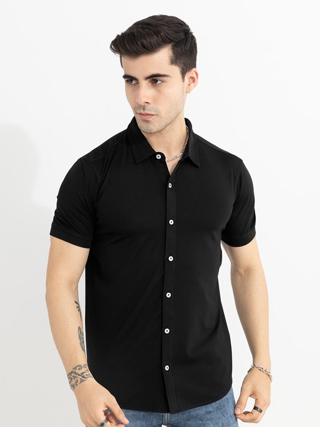 Snitch Men Black Slim Fit Cotton Casual Shirt