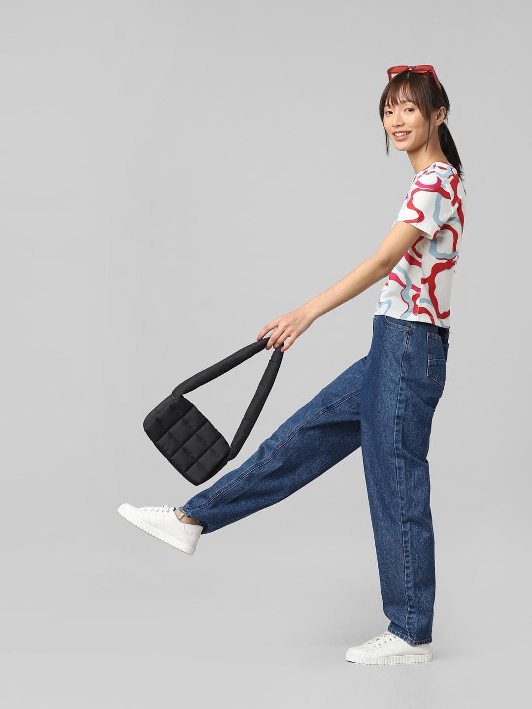 ONLY Women Relaxed Fit High-Rise Stretchable Cotton Jeans