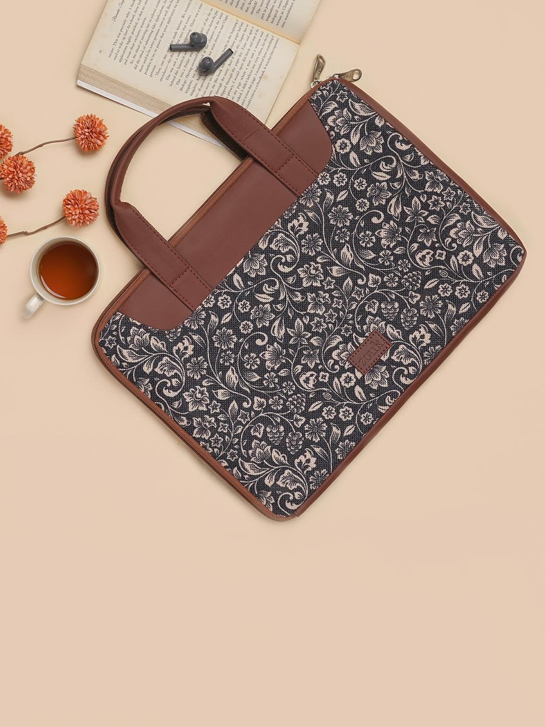 Buy ZOUK Women Black & Blue Printed Jute Laptop Sleeve - - Accessories for Women