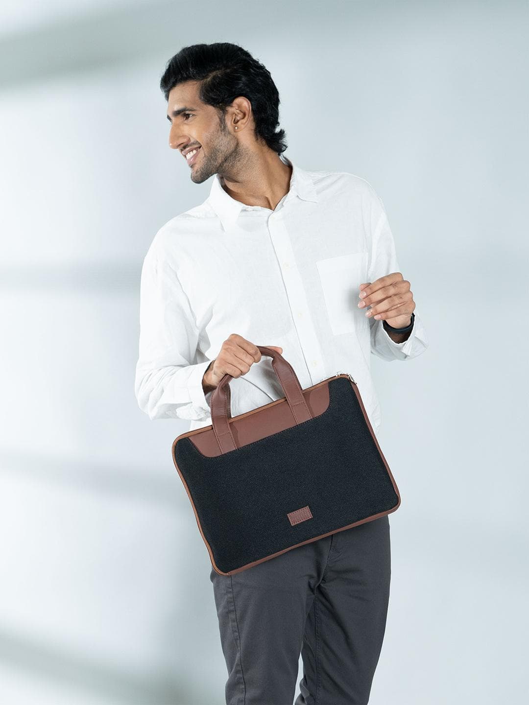 Buy ZOUK Men Black & Brown Jute Laptop Sleeve - - Accessories for Men