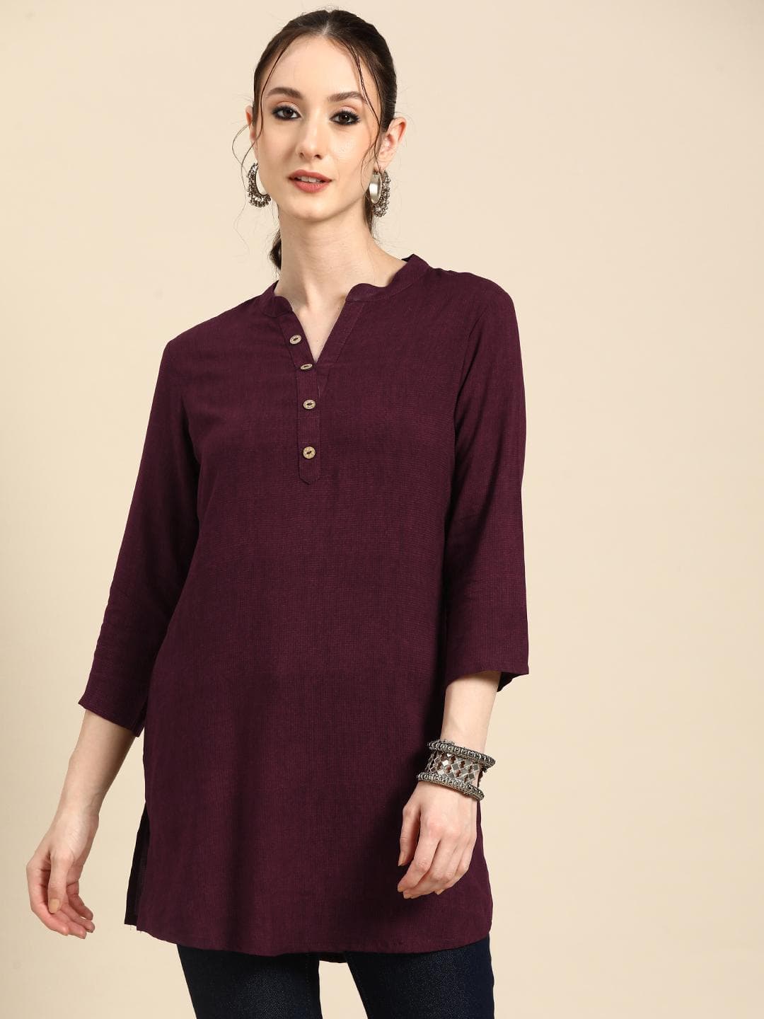 Sangria Printed Mandarin Collar Short Kurti