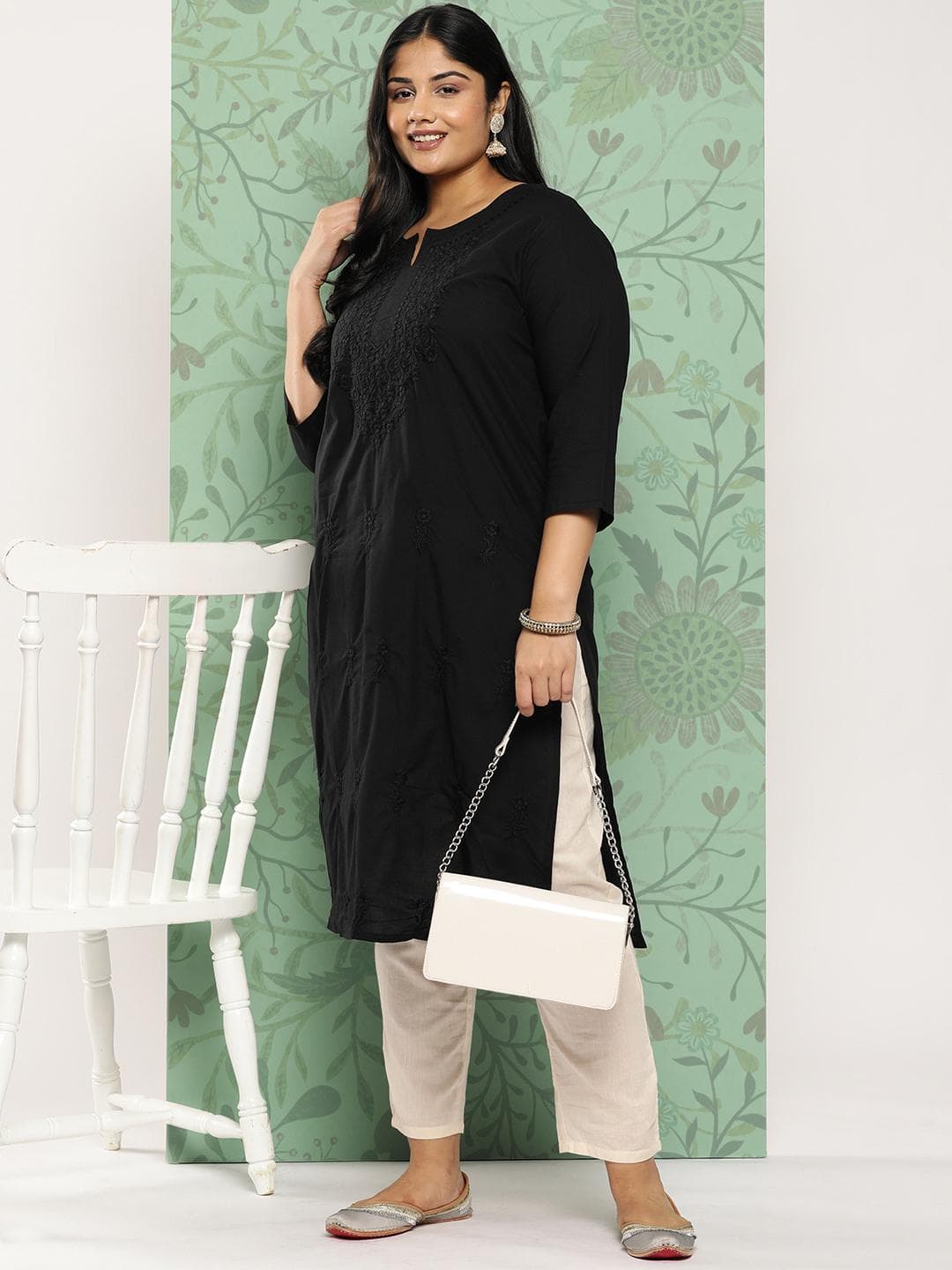 Yufta Women Plus Size Floral Embroidered Straight Kurta