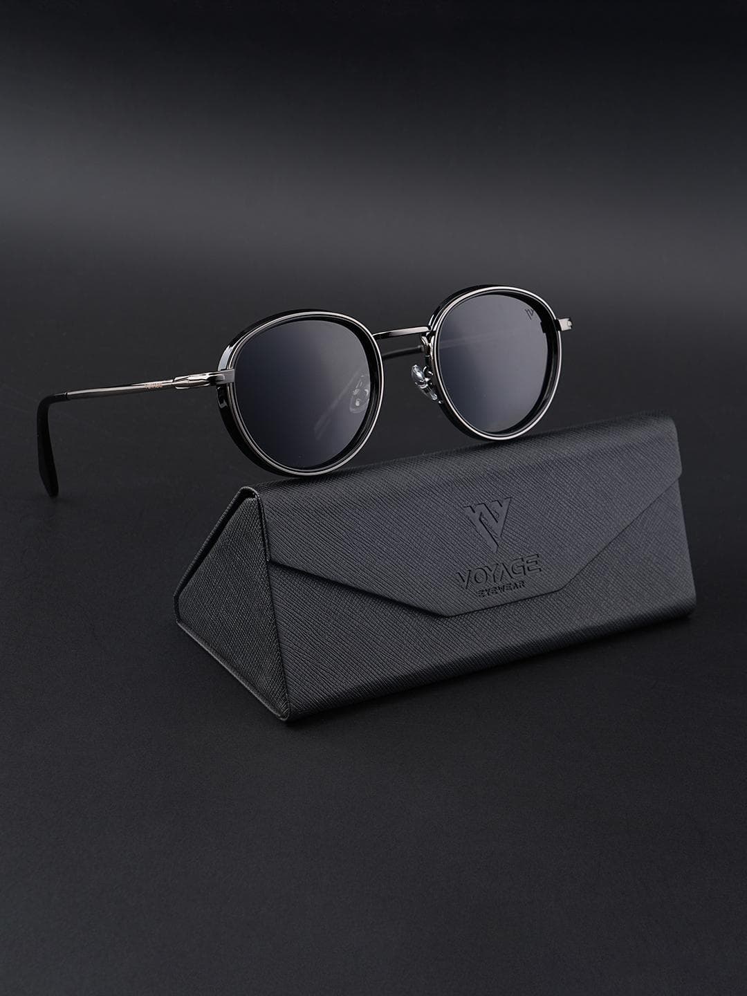 Voyage Polarised And UV Protected Lens Full Rim Round Sunglasses 3040MG3982Z