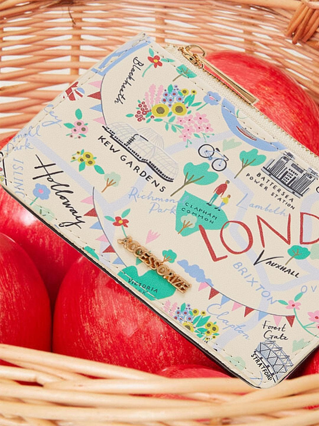 Buy Accessorize London Women London Print Card Holder - - Accessories for Women